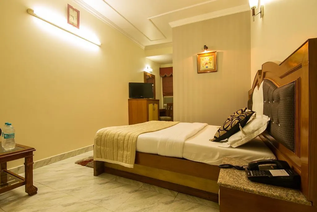 The C Park Inn Karol Bagh Homely Atmosphere Delhi  3*, Delhi (National Capital Territory of India)