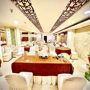 Spb 87 Near Karol Bagh Metro Station *** Delhi (National Capital Territory of India)