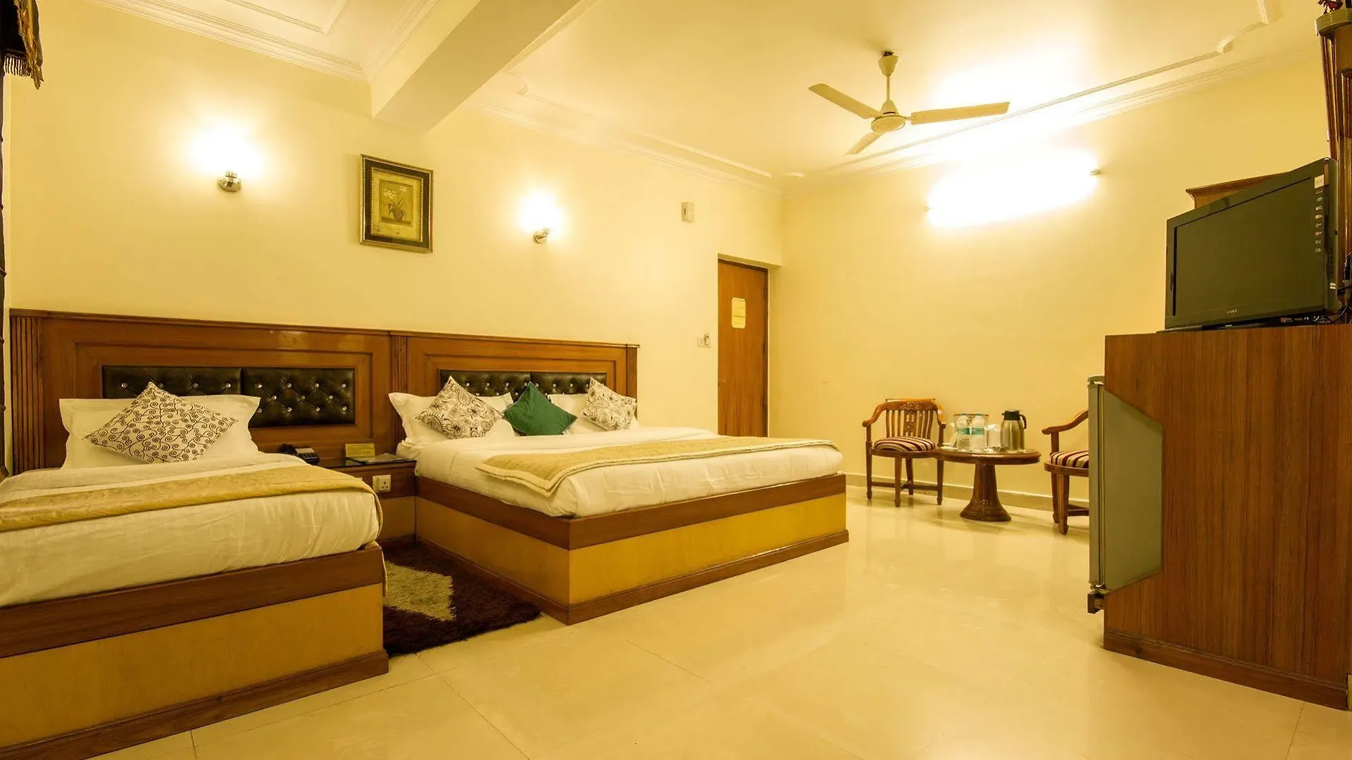Hotel The C Park Inn Karol Bagh Homely Atmosphere Delhi